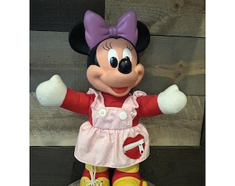 Vintage Mattel Walt Disney Minnie Mouse Learn to Dress Me Doll 15" Plush Toy