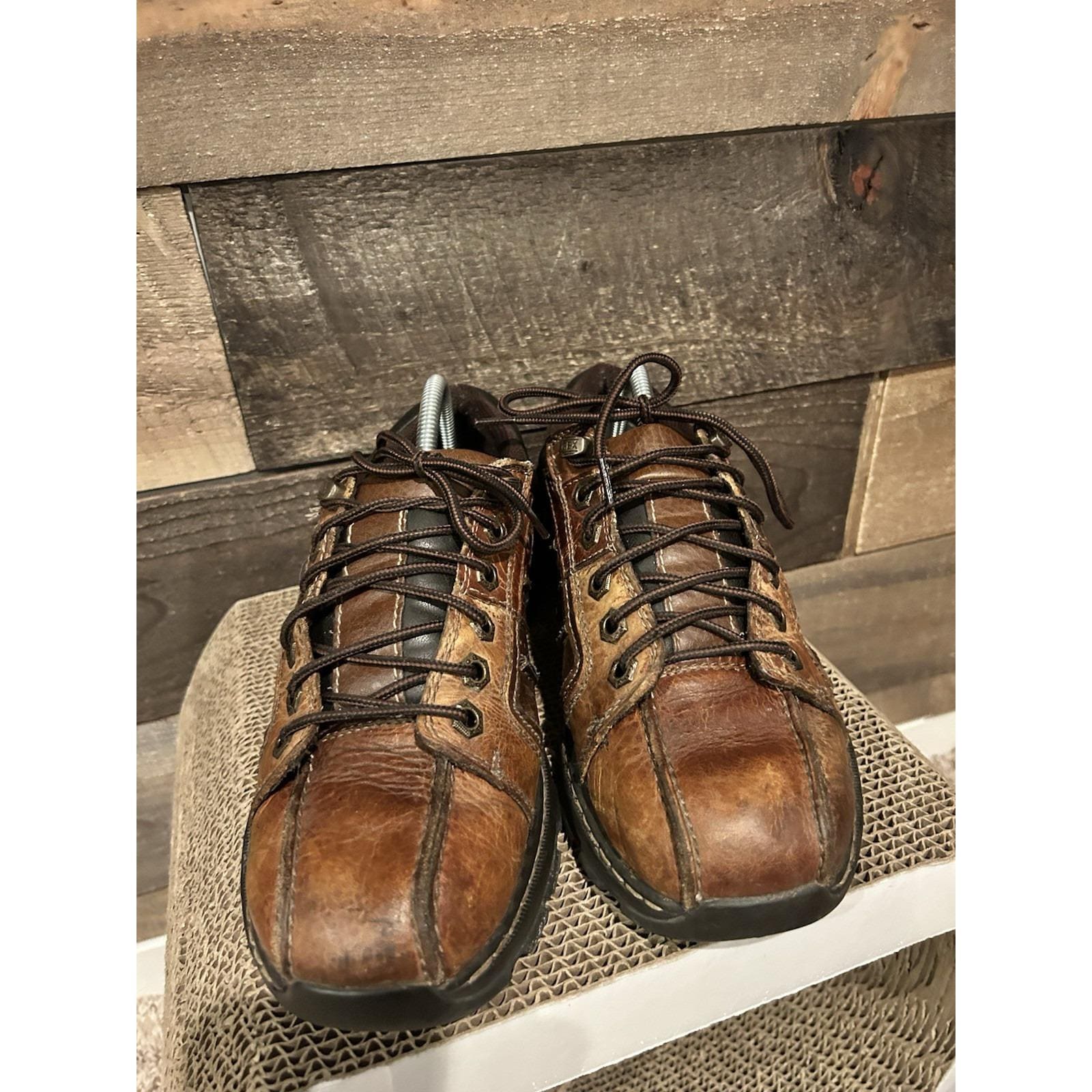GBX wingtip leather lace up boots size 9.5 GBX Men main image 2