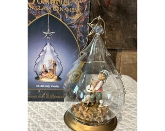 Adorno de globo de cristal con figura de niño tamborilero de Fontanini, 5 1/2" x 3 1/4"