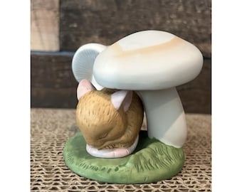 1984 Woodland Surprises Mouse Jacqueline B. Smith Franklin Porcelain