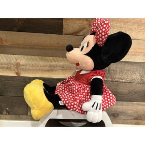 Vintage Disneyland Large/Jumbo 26" MINNIE MOUSE Plush image 4