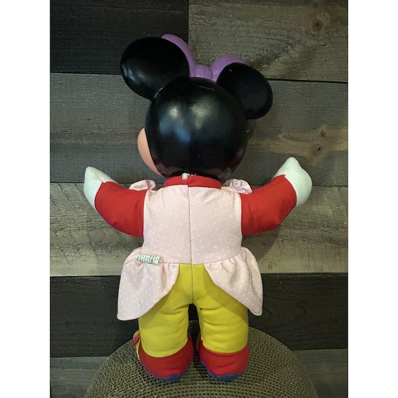 Vintage Mattel Walt Disney Minnie Mouse Learn to Dress Me-pop 15-inch knuffel afbeelding 5