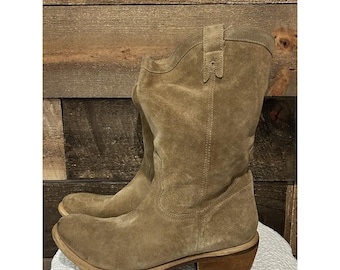 Diba Brown Suede Boots Women's Size 9 Western Wooden Heels Calf Height