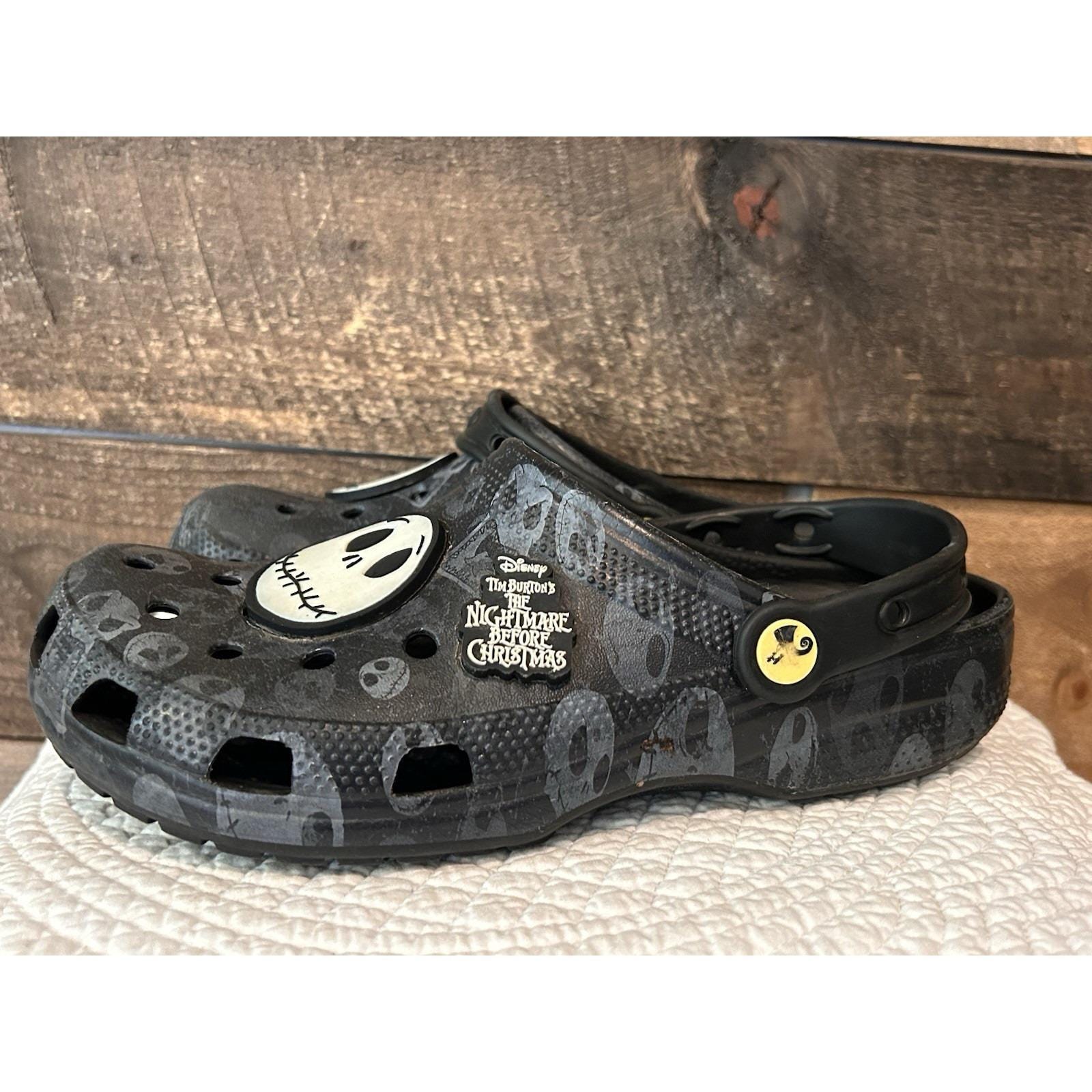 Crocs Tim Burtons Nightmare Before Christmas Glow in the  display picture 2