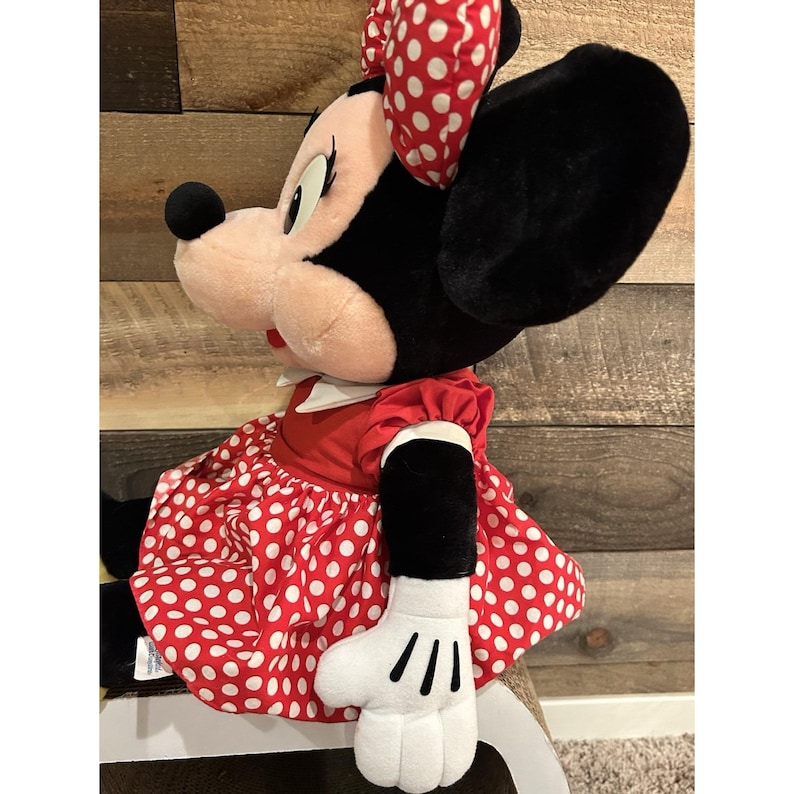 Vintage Disneyland Large/Jumbo 26" MINNIE MOUSE Plush image 2