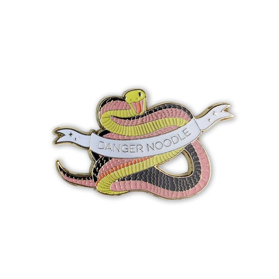 Gefahr Nudel Schlange Emaille Pins Tier Meme Pin Abzeichen Etsy