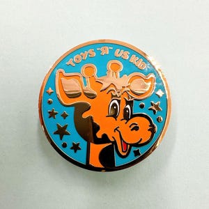 Toys R Us Kid Enamel Pin - 80s 90s Retro Pin Badge