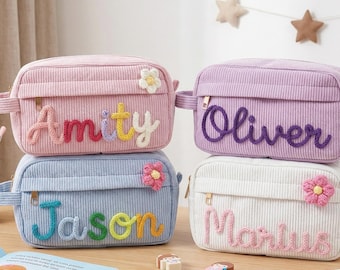 Astuccio in velluto a coste personalizzato con nome, astuccio per matite personalizzato per bambini, borsa per materiale scolastico con monogramma, regalo per il ritorno a scuola per studentesse.
