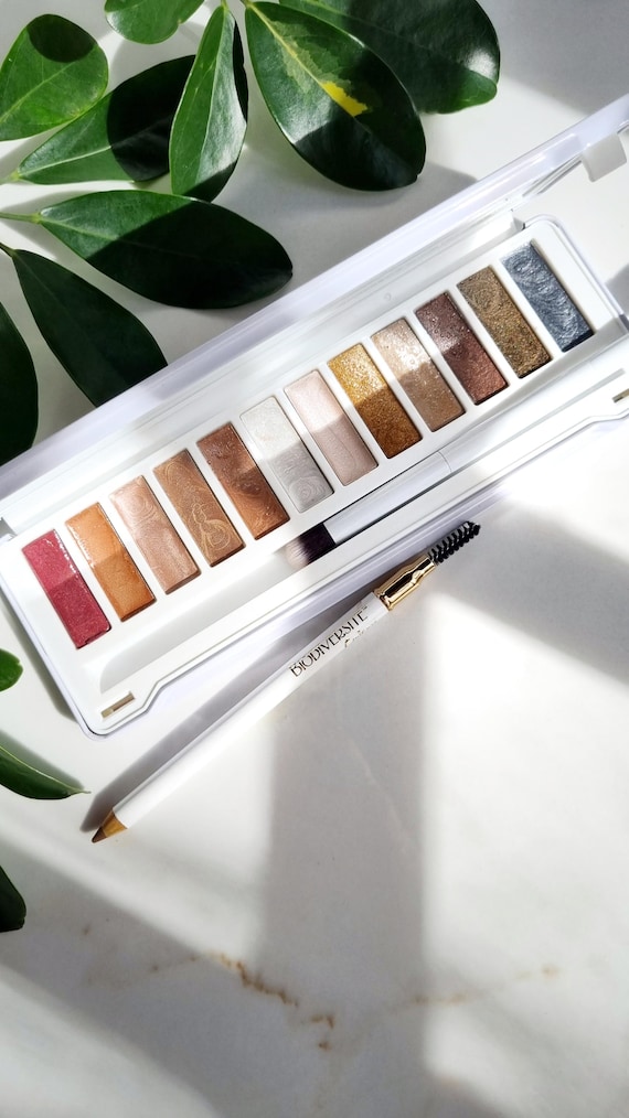 Collagen Boosting Vegan Eyeshadow Palette