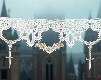 Gothic Choker Necklace: Midnight's Kiss
