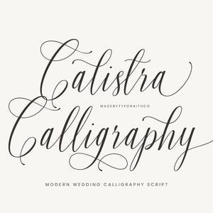 Könnte beinhalten: Elegantes Kalligraphie-Design mit dem Wort "Calistra" über "Calligraphy" in einer fließenden Schrift. Der Text "MADEBYTYPORAITHCO" ist zwischen den Wörtern zentriert. Darunter steht "MODERN WEDDING CALLIGRAPHY SCRIPT" auf cremefarbenem Hintergrund.