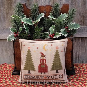 Merry Yule...Primitive PDF Cross Stitch Pattern By The Humble Stitcher