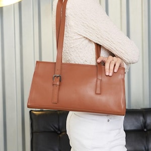 Brown Baguette Bag | Faux Leather Shoulder Purse | Vegan 90s Style Handbag | Vintage Zipper Bag | Minimalist Everyday Retro Bag,Burgundy Bag