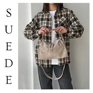 Suede Shoulder Bag with Zipper & Dual Straps – Minimalist Design, Soft Finish and Roomy Interior – Women&#39;s Must-Have Everyday Purse