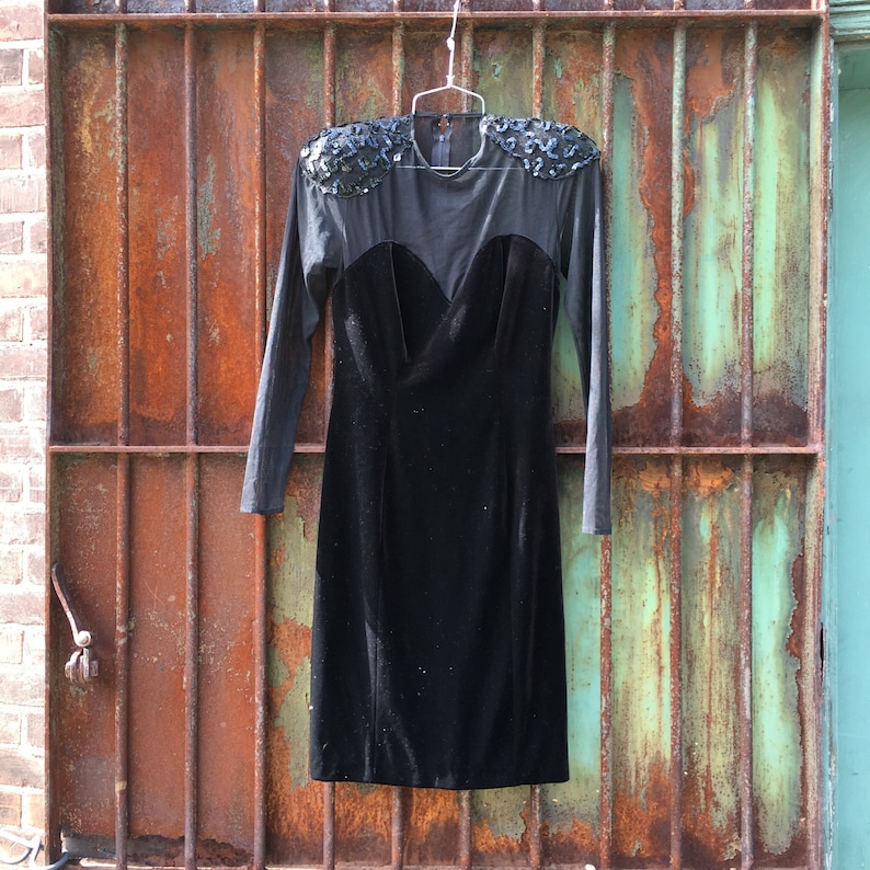 Black Sequins On Shoulders Western Bodycon Velvet Dress Size 5-6