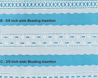 Witte bloem entredeux-kralen invoegen - erfstuk naaien - benodigdheden voor poppenjurk