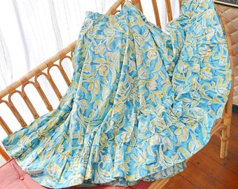 1940s Printed cotton tiered skirt, Ruffle full skirt with pocket, 50s Floral print summer midi - XS