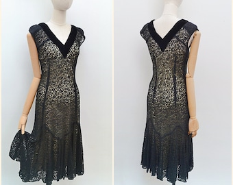 1930s Lace dress and slip, 30s fishtail bias cut set, Sleeveless formal evening wear - XS