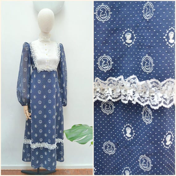 1970s Novelty print Victoriana maxi, 70s Ruffle neck prairie dress, Cameo portrait daywear - XS