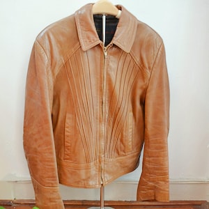 1970s Leather short brown jacket, 70s Mens unisex spring coat, Retro day wear - S