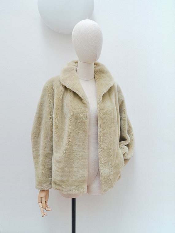 1940s Faux fur silk lined jacket, 40s Furry dolma… - image 2