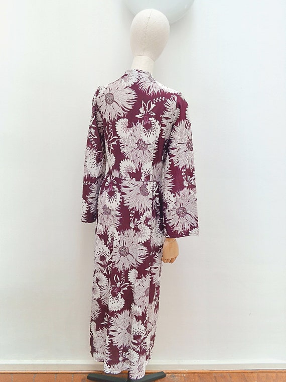 1970s Printed full length robe, 70s Flower print … - image 3
