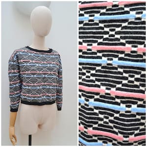 1980s Soft patterned short sweater, 80s Waist length Angora jumper, Retro knitwear - S M