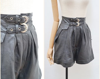 1980s Buckle waist leather shorts, 80s high waisted pleated front, Deep waistband daywearwith pockets - S