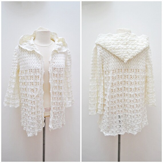1970s does 30s Hand crocheted off white hooded cov