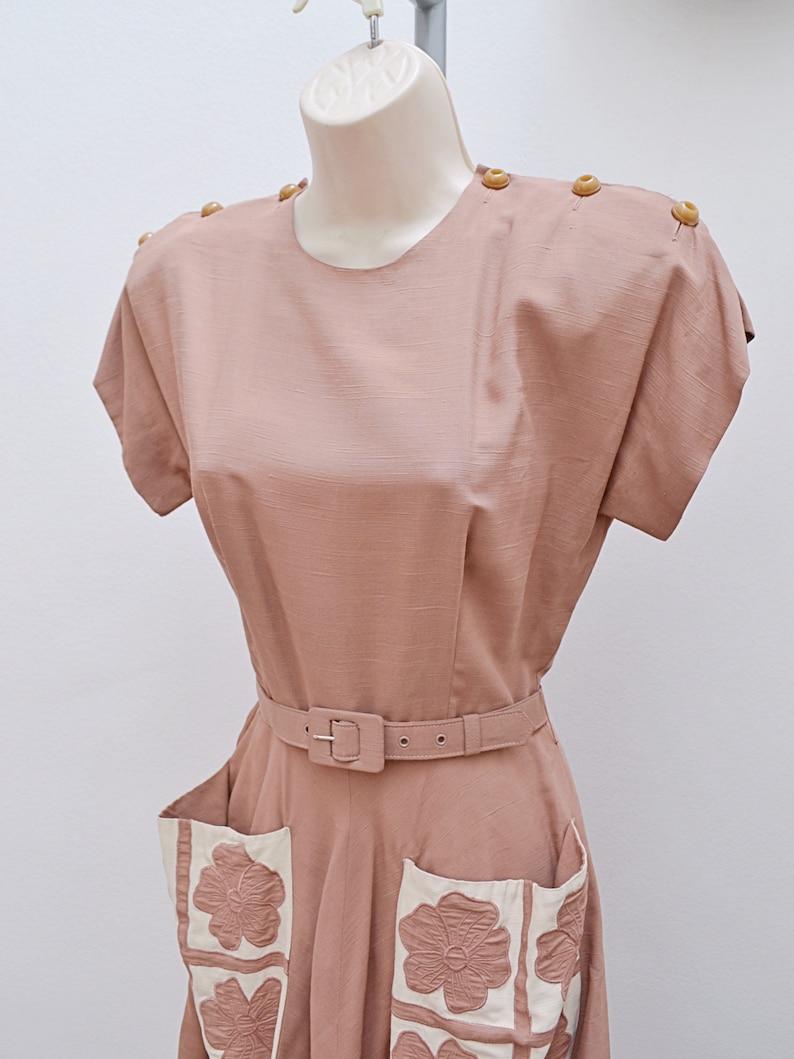 1940s Appliqué pocket rayon dress, 40s 50s Brilkie day sundress, Floral pale brown full skirt XS S image 5