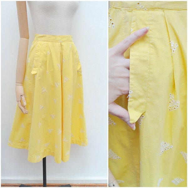 1950s Embroidered cotton skirt with pocket, 50s pleated summer midi, Bright yellow daywear - XS S
