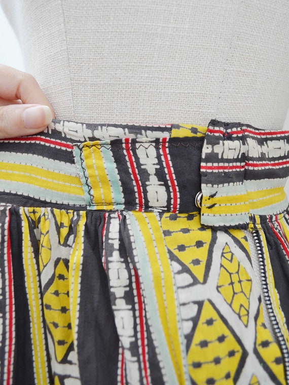 1950s Printed cotton gathered skirt, 50s Gathered… - image 7
