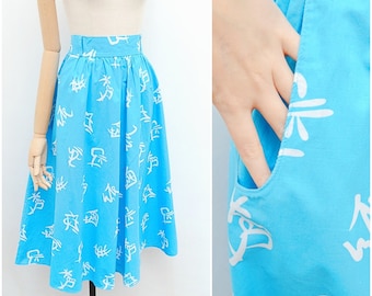 1980s Novelty print cotton day skirt, 80s does 50s gathered midi, Letter printed summer wear - L