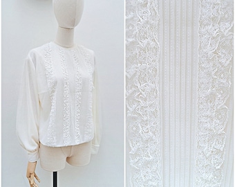 1960s White nylon pin tuck & lace front blouse, 60s Frilly ruffle pleat fronted loose ladies top - M