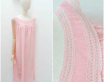 1930s Hand embroidered silk nightdress, 30s loose gathered pink nightie, Long night wear - L XL