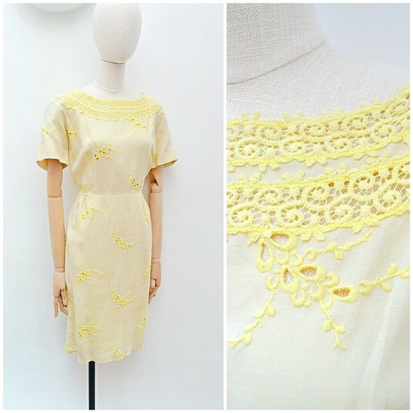 1950s Embroidered linen fitted dress, 50s pastel cotton summer wear, Short sleeved day midi - L