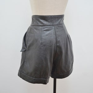 1980s Buckle waist leather shorts, 80s high waisted pleated front, Deep waistband daywearwith pockets S image 6