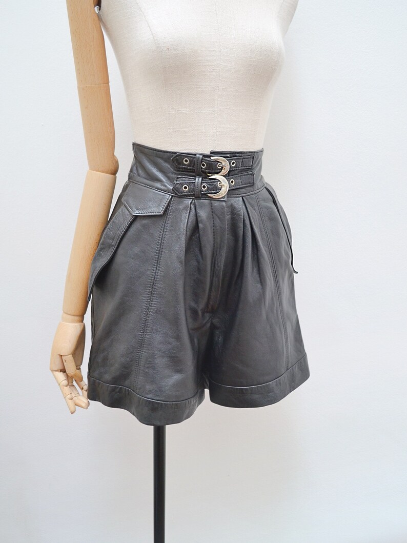 1980s Buckle waist leather shorts, 80s high waisted pleated front, Deep waistband daywearwith pockets S image 4