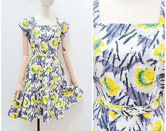 1950s Floral print cotton dress, 50s Ruffle full skirt summer midi, painterly printed sundress - S