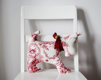 Westie Adelaïde | Fabric dog | Classic home decor | Red toile | Stuffed dog | Dog decorations | Dog lover | Dog shaped pillow | Small dog