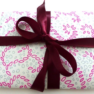 Gift Wrap Mert the Anxious Evergreen image 1