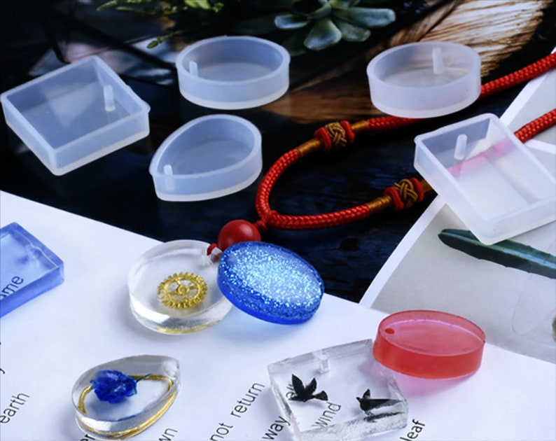 Moule Silicone Rond 12 Cavités Avec Trou Porte-Clés - Idéal Résine Époxy Bijoux & Pendentifs