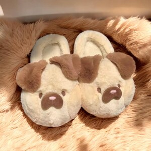 Cute Dog Plush Winter Slippers for Women – Fluffy Indoor Warm House Shoes – Soft Heel Platform Cozy Home Footwear