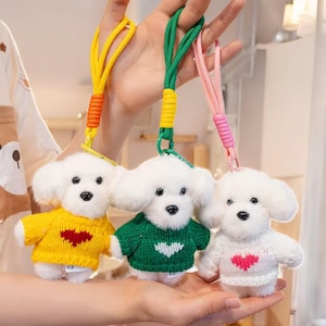 Kawaii Pudel Hund Plüsch Schlüsselanhänger - Süßer Curly Welpe mit Pullover Hoodie, Stofftier Anhänger für Mädchen, Kinder Geburtstagsgeschenk