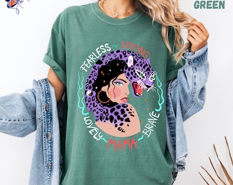 Camiseta Strong Mama, camiseta gráfica Fearless Brave Mom, camiseta para mujeres empoderadas
