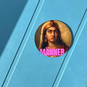 Sticker "Männer" – Lustiger Feministischer Aufkleber | Königin | Statement Aufkleber | Laptop, Handy und Kindle Deko | Girl Power Geschenk