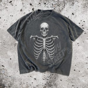 Vintage Skull Ribcage T-Shirt, Gothic Skeleton Bones Graphic Tee, Grunge Macabre Halloween Shirt, Horror Punk Rock Graphic Art Shirt