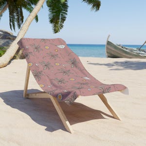 Tropical Palm Tree Beach Towel: Summer Vacation Essential