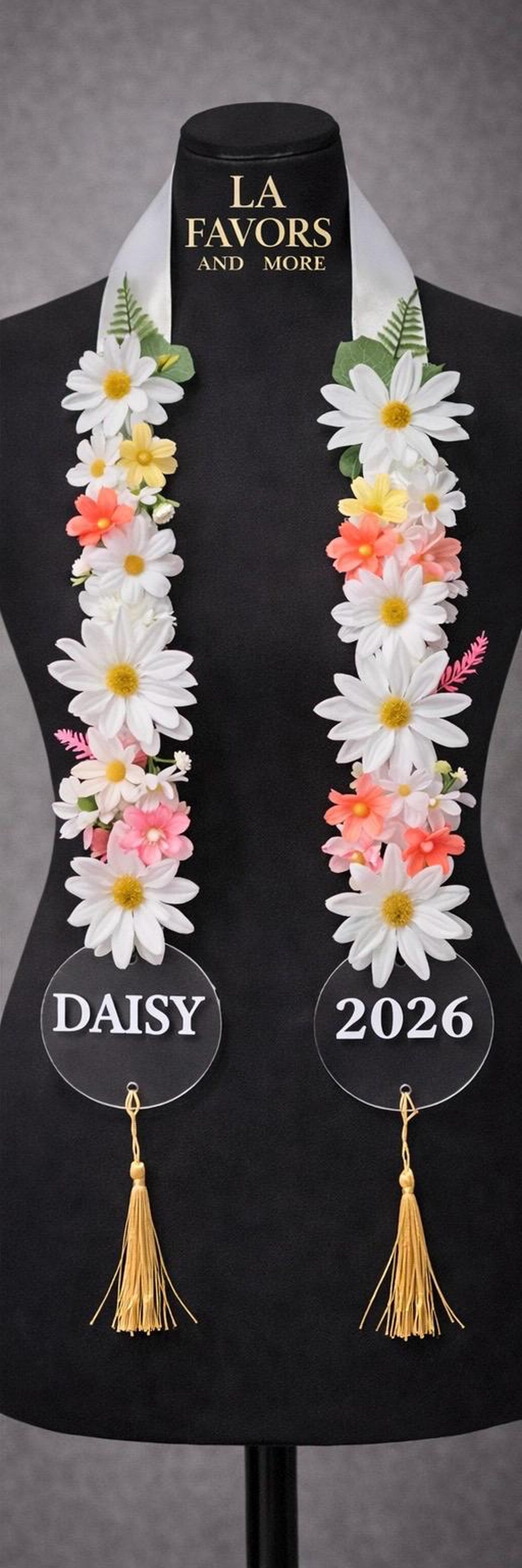 Custom Graduation Lei With Artificial Daisies. Personalized Name and ...