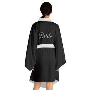 Elegante Braut Langarm Kimono Robe, Brautdusche Geschenk, Hochzeit Morgenkleidung, luxuriöse Roben für Bräute, schwarze Satin Robe